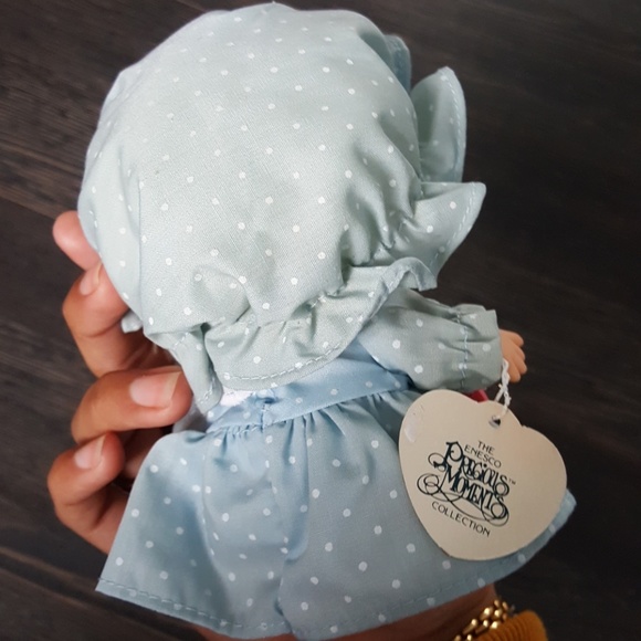 Precious Moments Vintage Doll - Picture 4 of 4